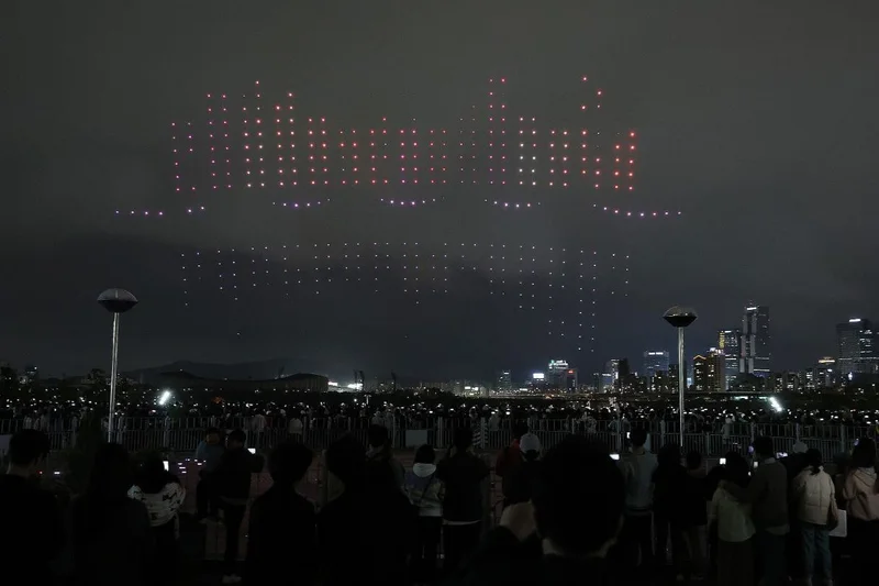Seoul transforms night sky into tourist magnet