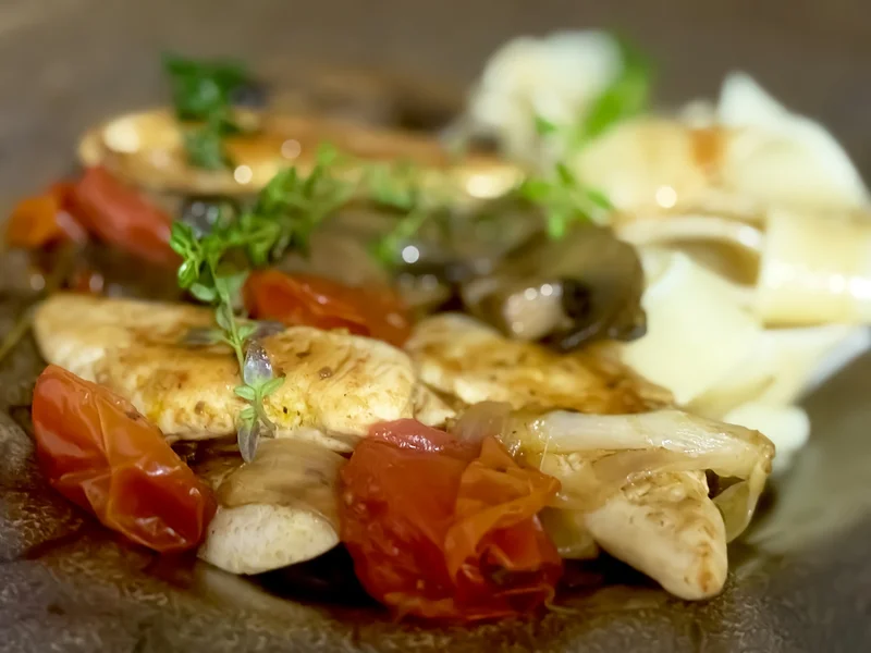 WHAT’S COOKING: Chicken tenderloins with brown mushrooms, shallots, tomatoes and fettuccine