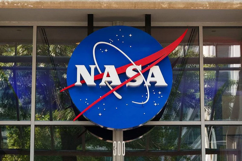 NASA mission to save its sinking space telescope fails soon after launch
