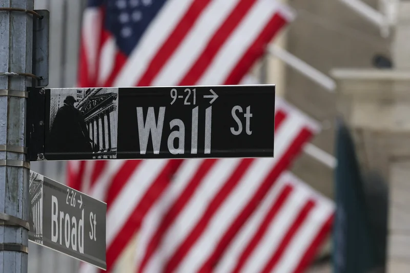'Worrisome': AI is driving a looming market correction, central bank economists warn