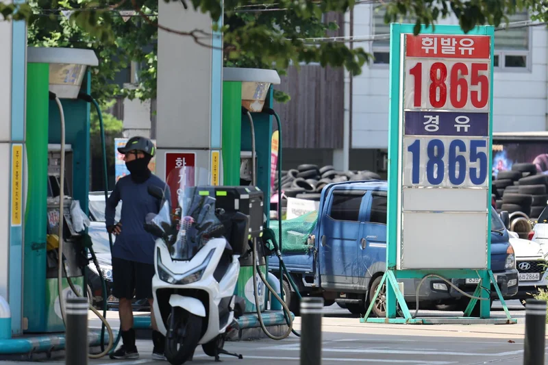 Consumer prices up 2.8% in July amid high oil costs