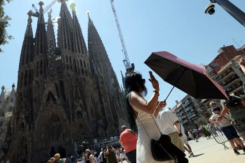 Europe's latest heatwave: More than 90 million set for temperatures above 35C