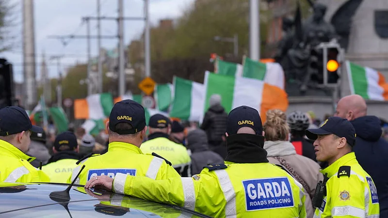 Tensions around lifting of government fuel supports with protest memories fresh