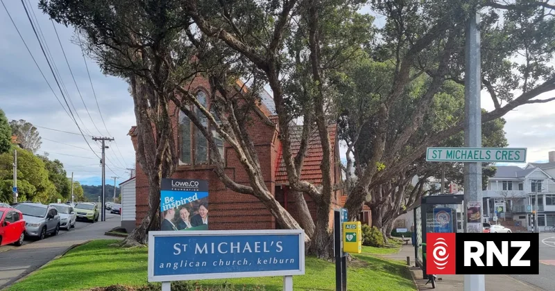 'Visual pollution': Kelburn residents oppose cellphone tower next to St Michael's Anglican Church