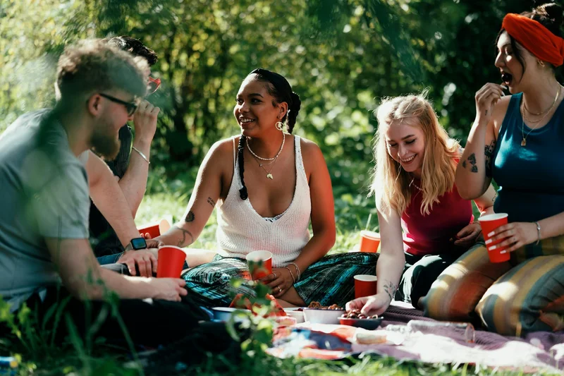 A lot of casual friends, or only a few you’re really close with? New research questions that trade-off