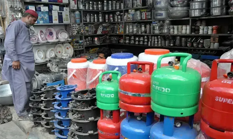 Gas supply disruption persists in Balochistan as repair work awaits security clearance