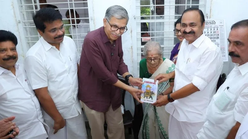 Chief Minister releases critic M. Leelvathi’s Bharathalokam