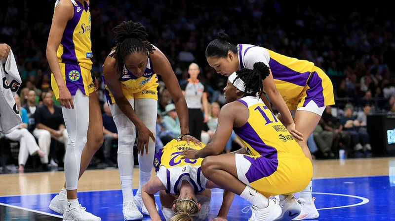 Sparks star Cameron Brink helped off the court after brutal collision with Breanna Stewart