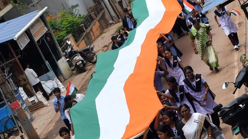 Students take out Tricolour march in Hubballi, carry 150-foot-long national flag