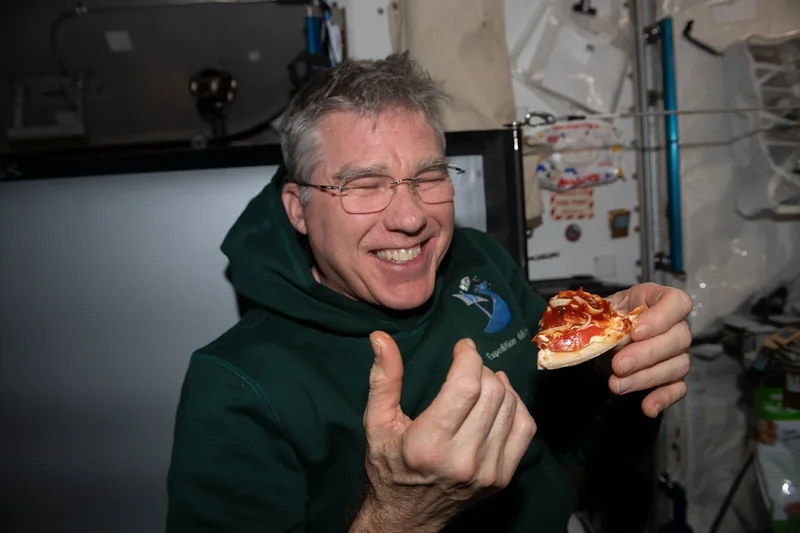 How spaceflight changes astronauts' ability to eat and drink