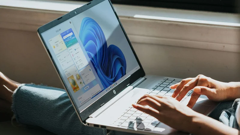 China is finally pulling Windows 10 from government machines — and says that's ahead of schedule