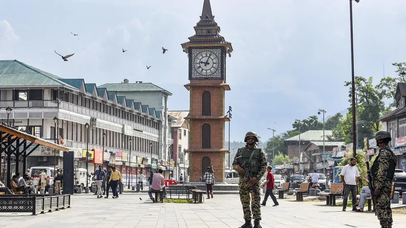 What are the suggestions for J&K and Ladakh made by ex-Home Secretary Gopal Pillai-led forum? | Explained