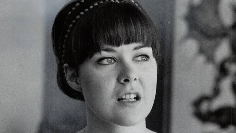 Tedde Moore, Ralphie’s Teacher In ‘A Christmas Story,’ Dies At 79