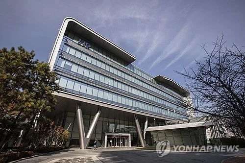 (LEAD) LIG D&A Q2 net down 24.4 pct on increased financing costs