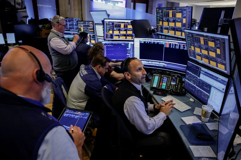 Stock futures rise as investors look ahead to jobs report, key earnings: Live updates