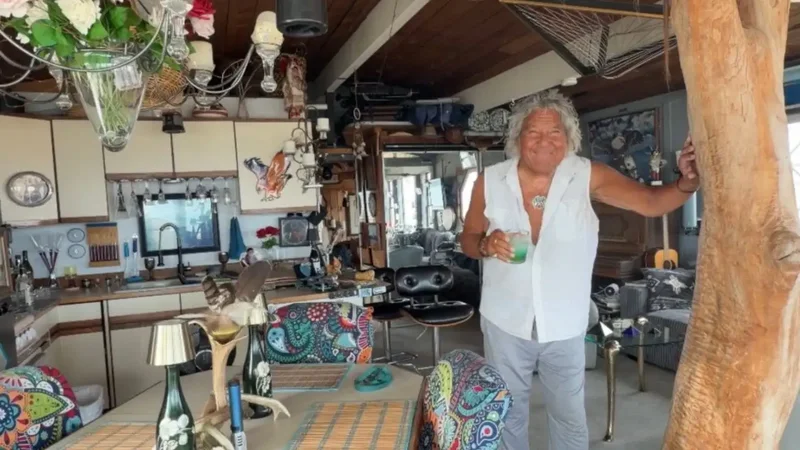 In the 1970s, man bought part of Washington island; now he's its only resident