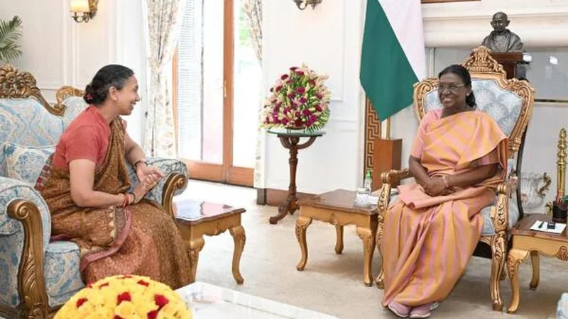 Auroville Foundation Secretary calls on President
