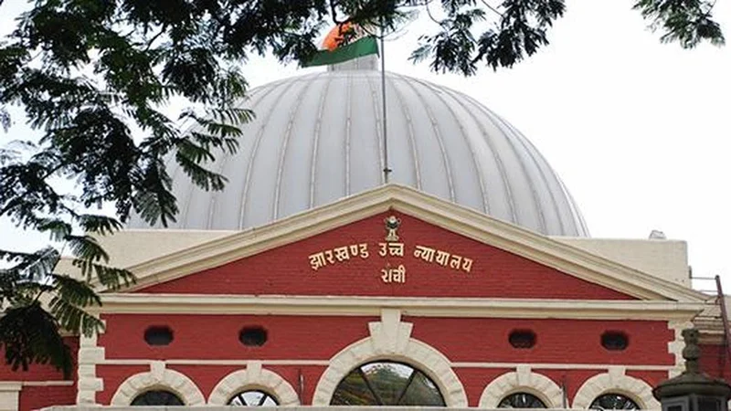 Jharkhand HC stays notifications cancelling appointment of government staff through 11th to 13th JPSC exams