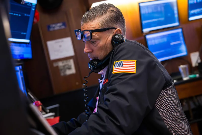 Global bond yields hit multi-decade highs as governments pay the price for U.S.-Iran stalemate