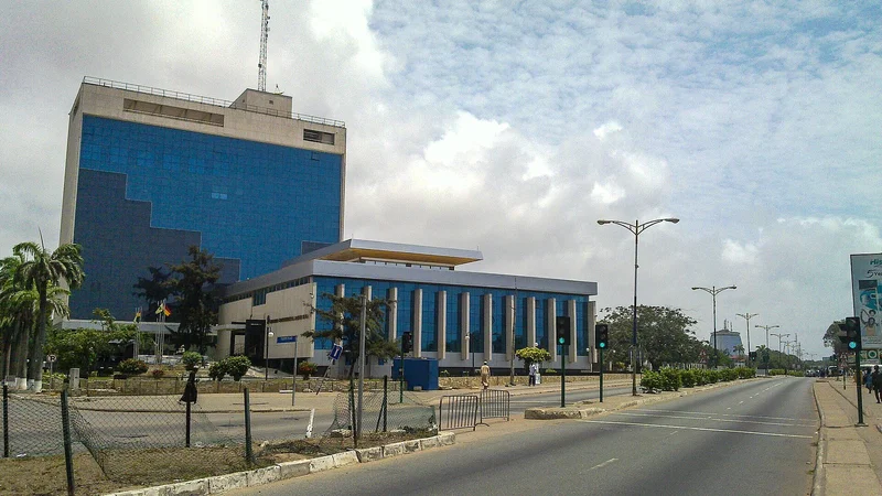 Bank of Ghana Governor Urges Banks to Build Diaspora Investment Products