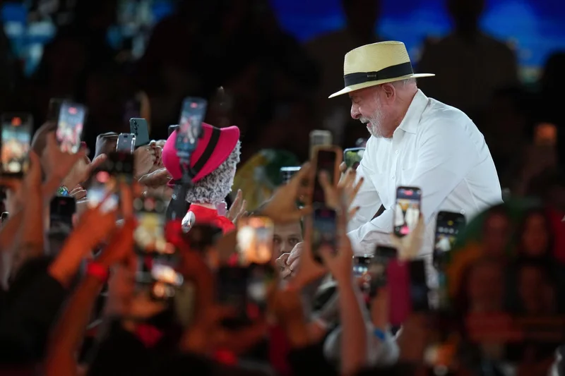 Brazil's Lula faces pressure as he enters seventh presidential race