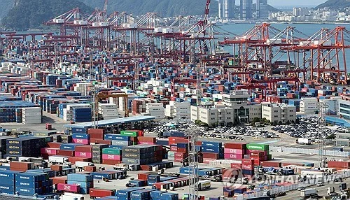 Container shipping costs to Middle East continue rising in July amid conflict