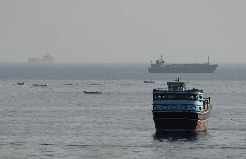 Iran says close to Hormuz plan with Oman, but reopening depends on US