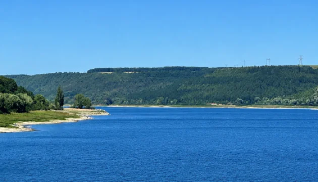 Water level in Dniester Reservoir is at its lowest level on record