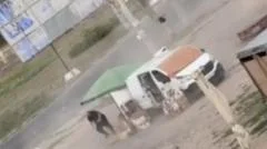 Video shows Russian drone chasing Ukrainian street vendor in 'human safari' attack