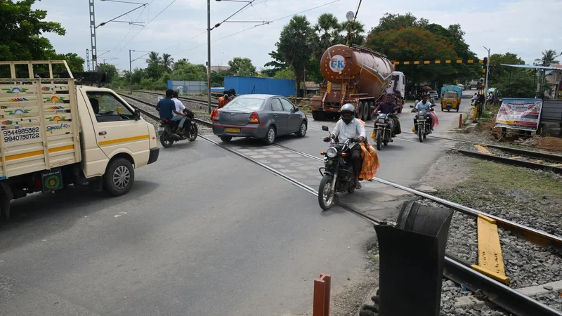 New ₹20-crore subway to end long halt at level crossing at Omalur’s Mecheri Road