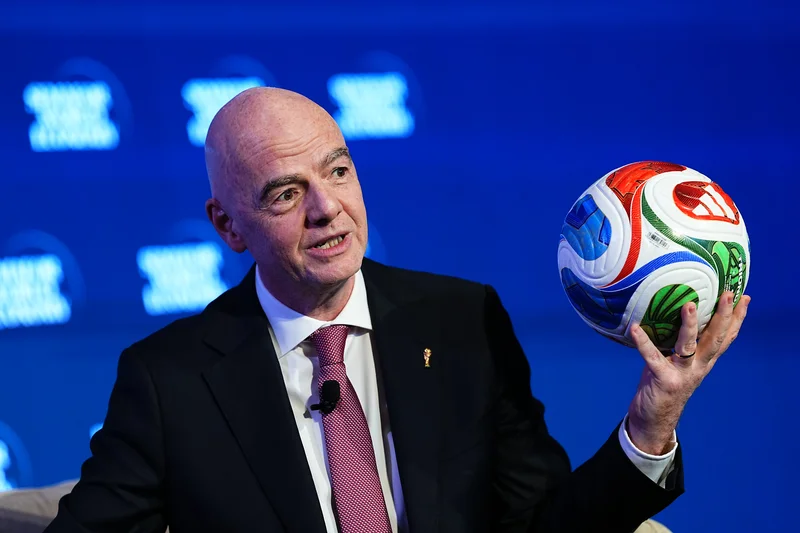 Soccer-FIFA scraps World Cup sell-off plan after resistance from members