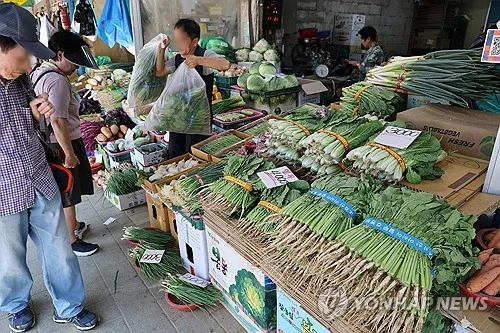Food prices surge amid unprecedented heat wave