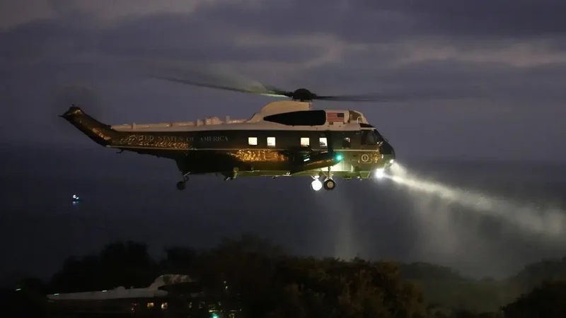 Commercial plane takes off as Trump’s helicopter nears airport; FAA investigates