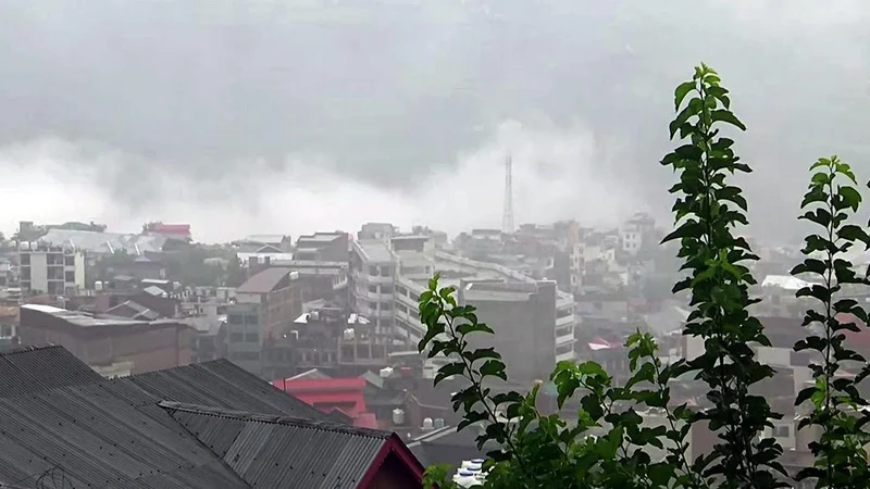 Flash floods hit Chatroo; schools shut in Kishtwar, Doda, Ramban districts in Jammu and Kashmir