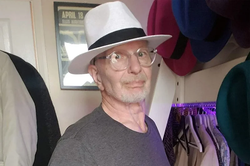 Former Queen bassist Barry Mitchell dies: ‘Terribly sad news’