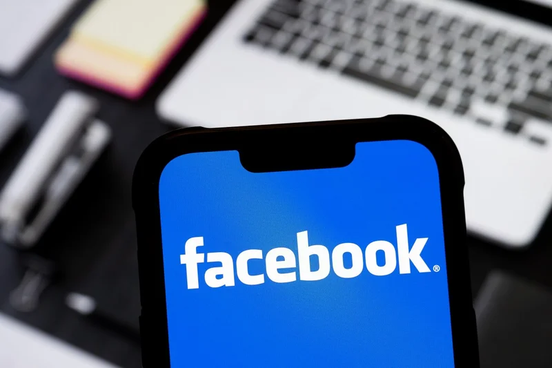 Facebook officially rolls out its standalone Creator Studio app with AI tools for creators