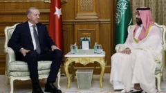 Saudi Arabia, Turkey and Pakistan sign defence pact