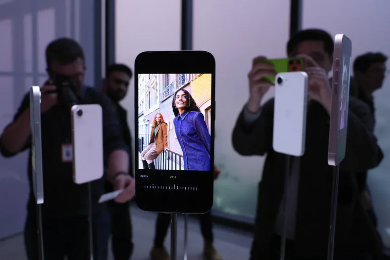 Apple sends alarming ‘threat’ alerts to iPhone users