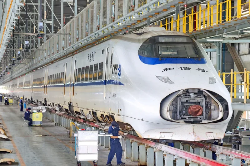 Chinese bullet train breaks acceleration world record by going from 0 to 800kmph in 5 seconds
