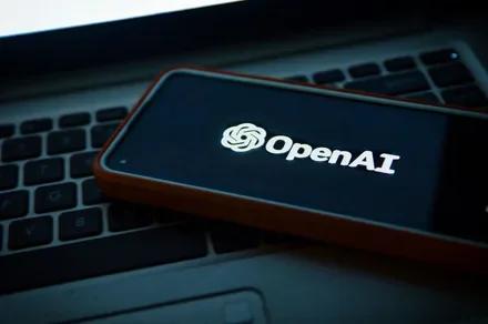 Apple’s OpenAI lawsuit just tripped over an embarrassing wrong-recipient email