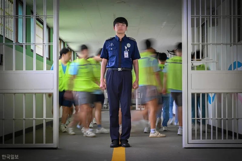 Korean prison overcrowding pushes guards to 'breaking point'