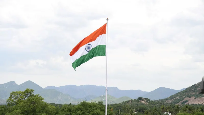 Chaos at Kozhikode Corporation’s I-Day flag-hoisting as councillors simultaneously sing national anthem, Vande Mataram