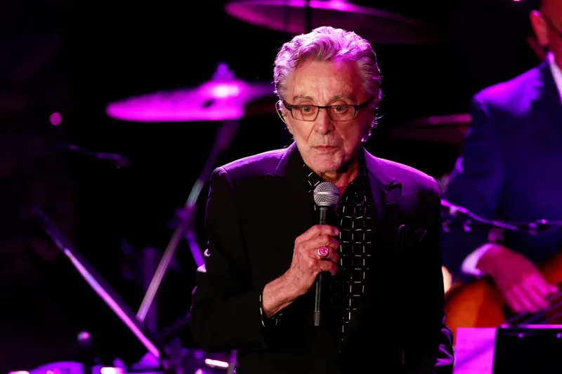 Frankie Valli, 92, shuts down retirement rumors after canceling 2026 tour dates
