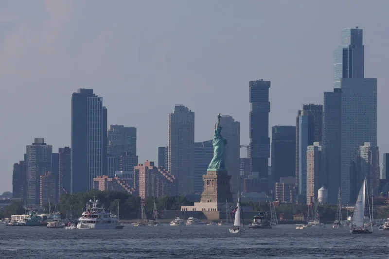Man charged after mother and infant killed as boat capsizes in New York Harbor