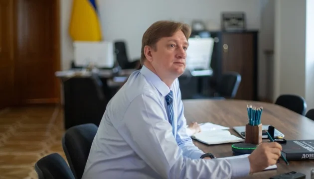Education Ministry to tighten oversight of students aged 25 and over