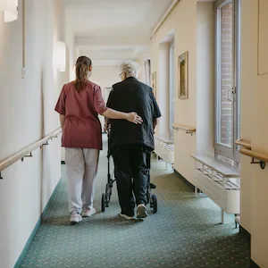 Aged care: Report recommends 13.8% uplift in Government payments for new rooms, tighter rules around residential care subsidy