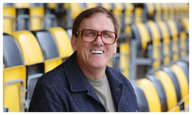 Transfer: ‘He’s a dangerous winger’ – Ex-Chelsea star, Cascarino names player Arsenal should sign