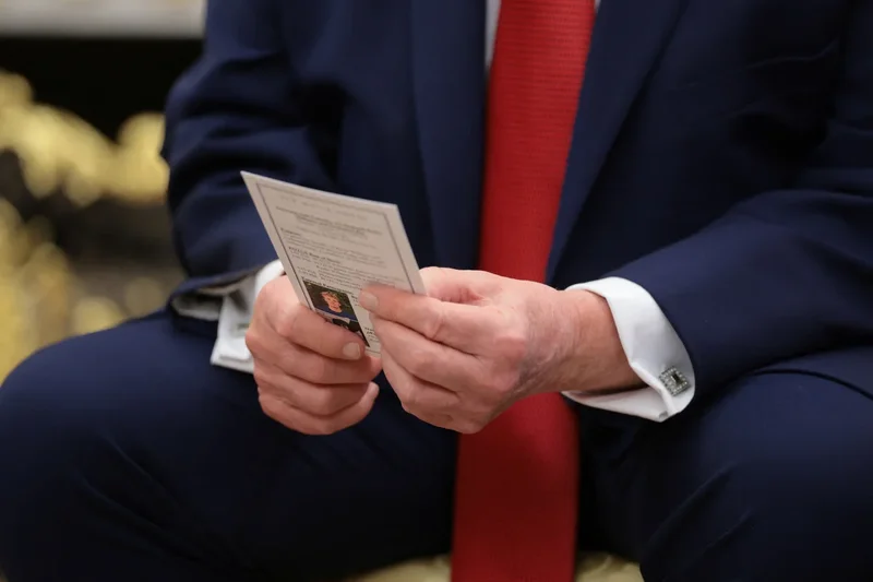 Trump used cheat-sheet at White House event - after Republicans lambasted Biden for the exact same trick