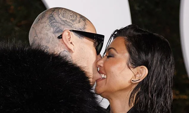 PDA is good for you! Couples who kiss in public have happier relationships, study finds