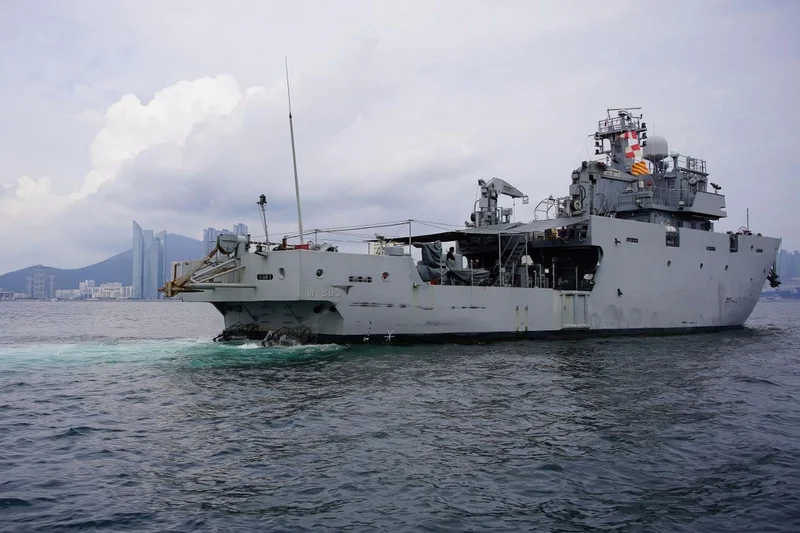 Korea, US launch joint underwater search for Korean War aircraft wreckage